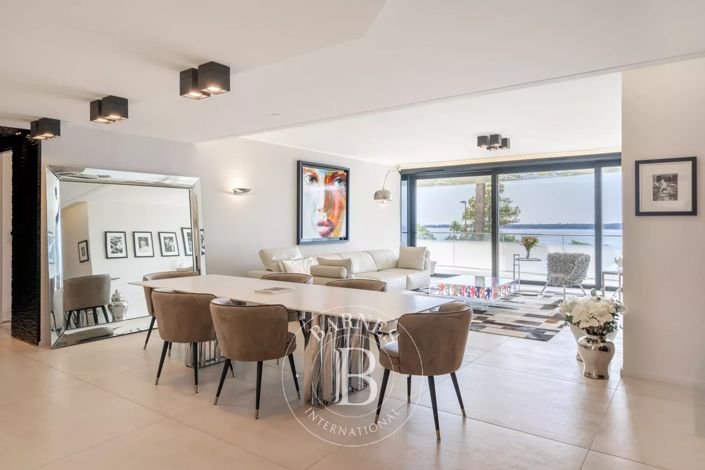 Image No.13-3 Bed Apartment for sale