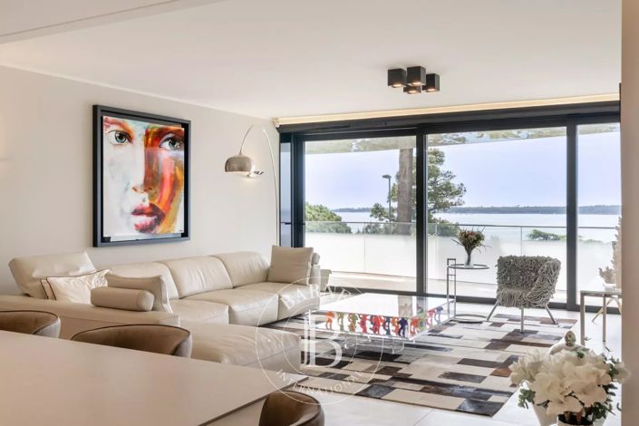 Image No.2-3 Bed Apartment for sale