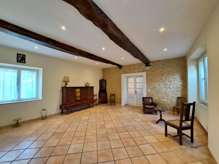 Image No.5-4 Bed House for sale
