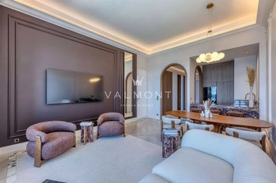 ajmrb828nx2bd79n6