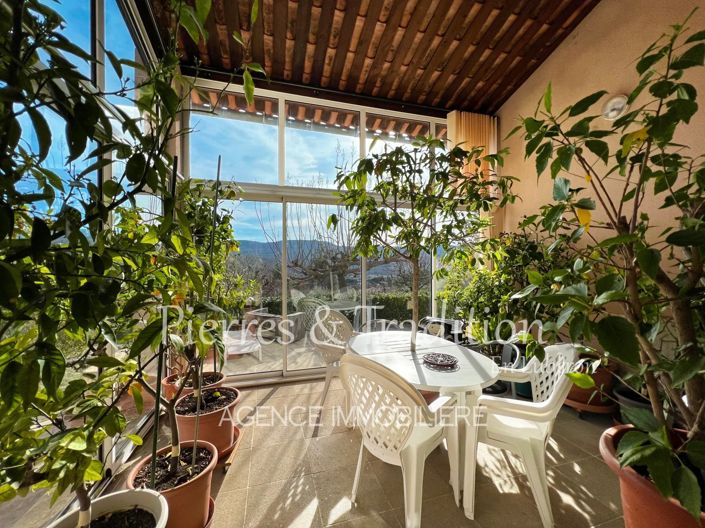 Image No.7-5 Bed House for sale