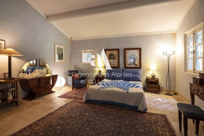 Image No.17-7 Bed House for sale