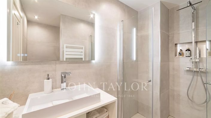 Image No.14-3 Bed Apartment for sale