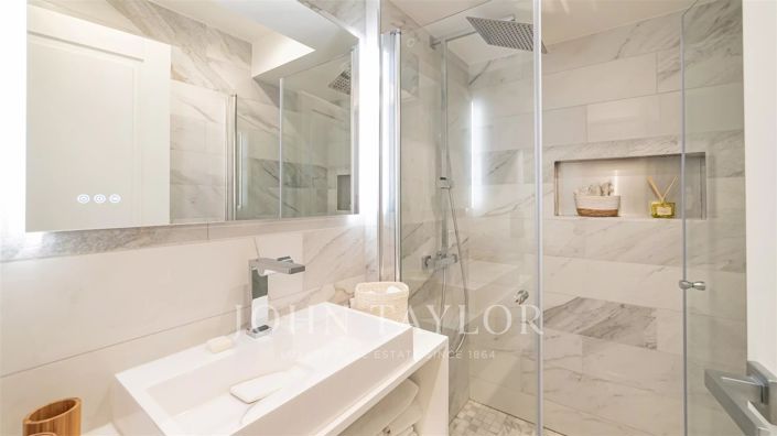 Image No.16-3 Bed Apartment for sale