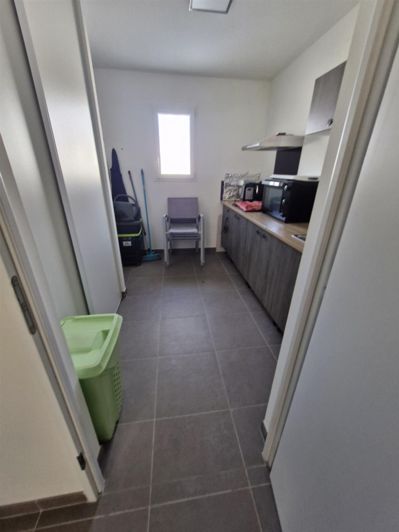 Image No.11-3 Bed House for sale