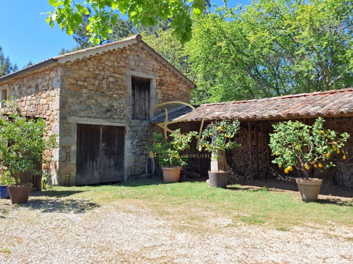 Image No.5-7 Bed House for sale