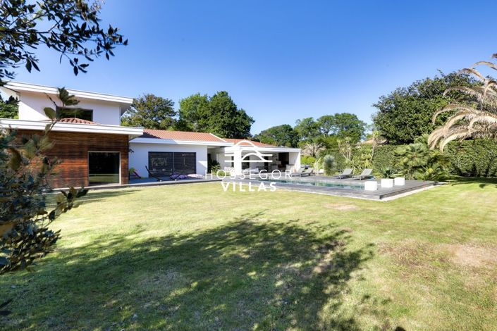Image No.11-4 Bed House for sale