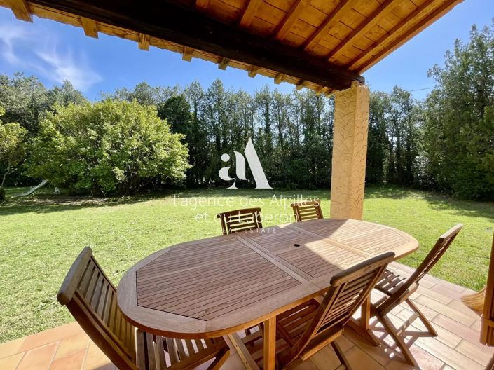 Image No.17-4 Bed House for sale