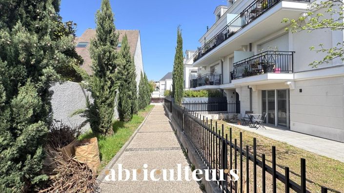 Image No.12-2 Bed Apartment for sale