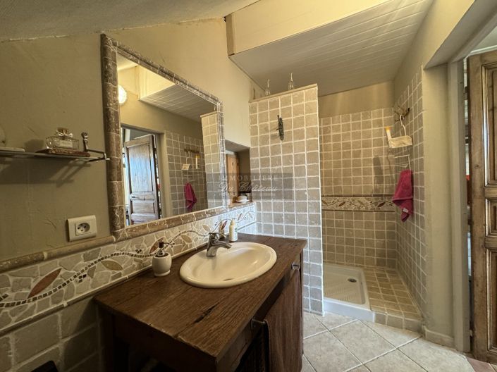 Image No.4-3 Bed House for sale