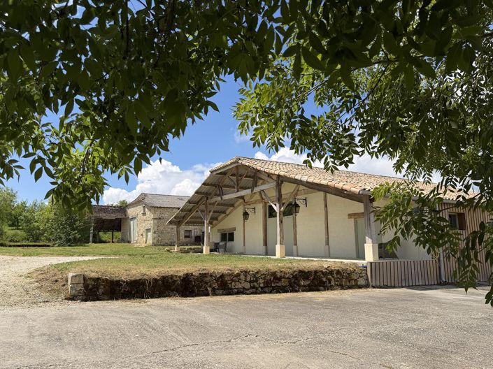 Image No.18-4 Bed House for sale