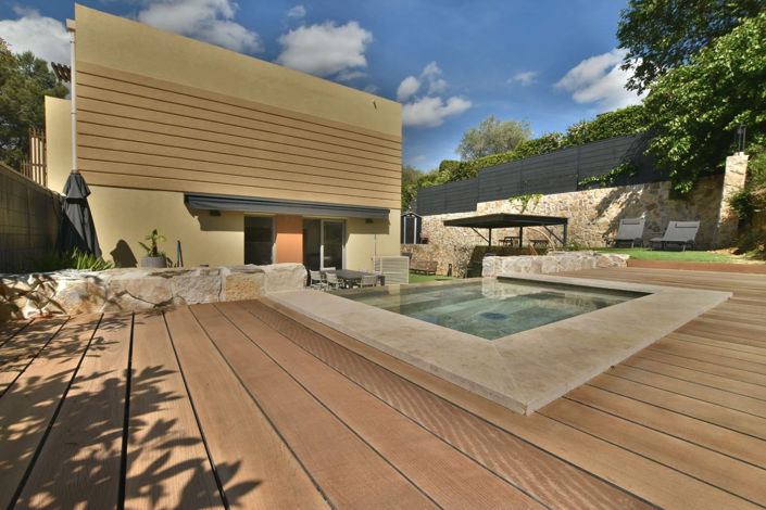 Image No.17-3 Bed House for sale