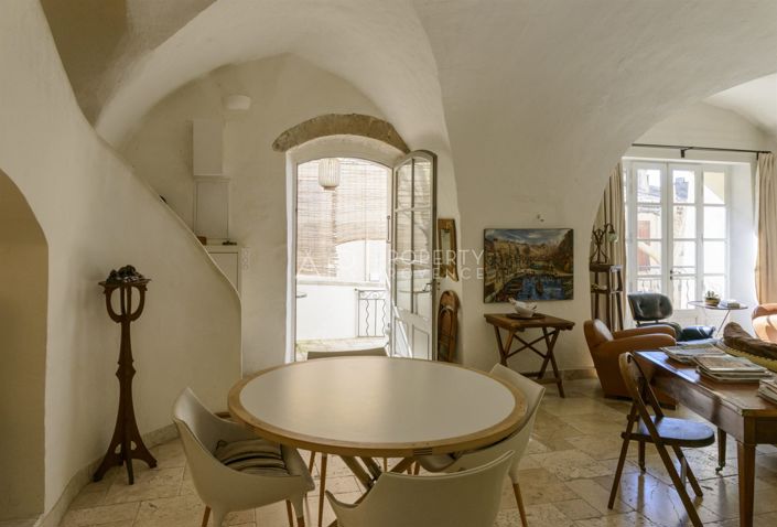 Image No.7-4 Bed House for sale