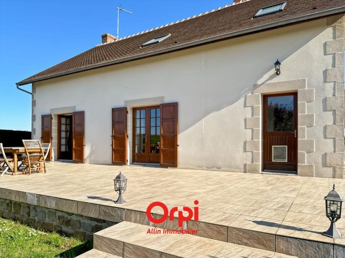 Image No.3-3 Bed House for sale