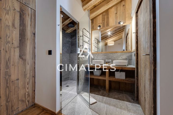 Image No.7-4 Bed Apartment for sale