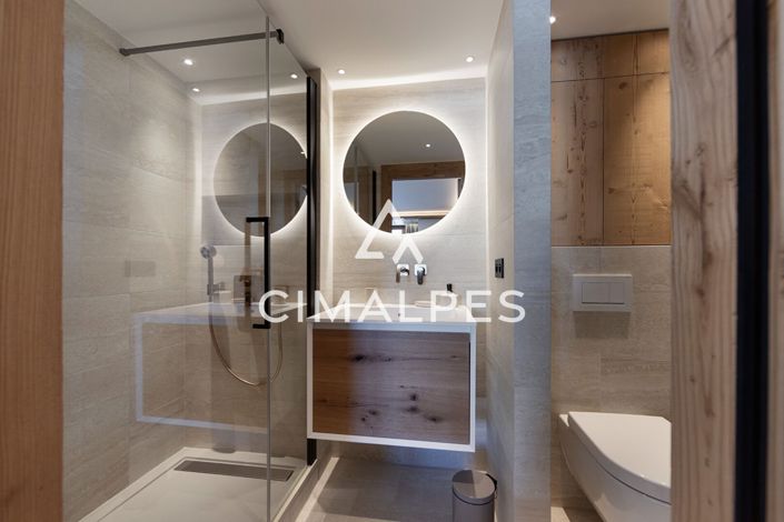 Image No.12-2 Bed Apartment for sale