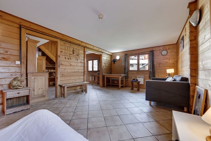 Image No.4-13 Bed House for sale