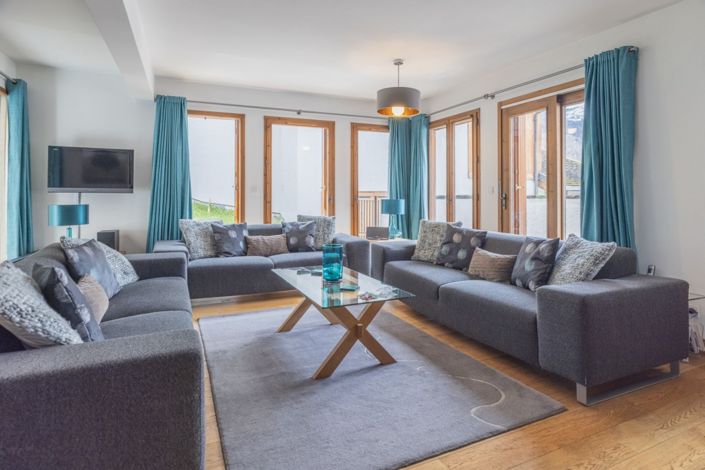 Image No.4-5 Bed Property for sale
