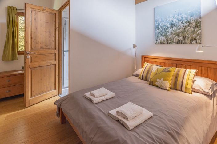 Image No.6-5 Bed Property for sale