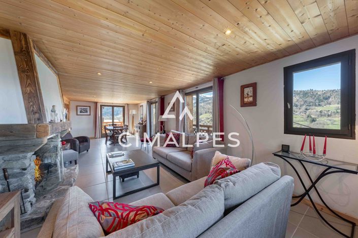 Image No.3-4 Bed Property for sale