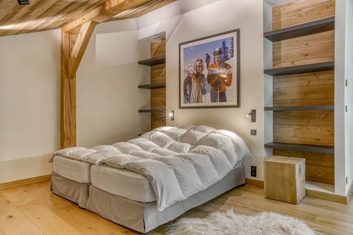 Image No.8-6 Bed Property for sale