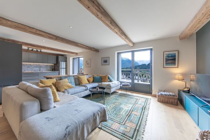 Image No.13-6 Bed House for sale