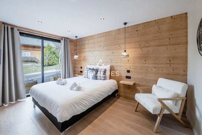 Image No.15-6 Bed House for sale