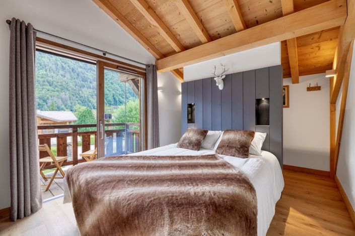Image No.10-7 Bed House for sale