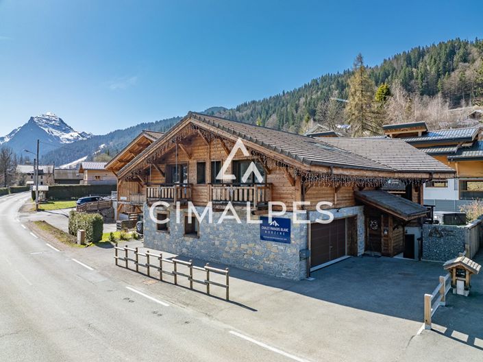 Image No.16-7 Bed House for sale