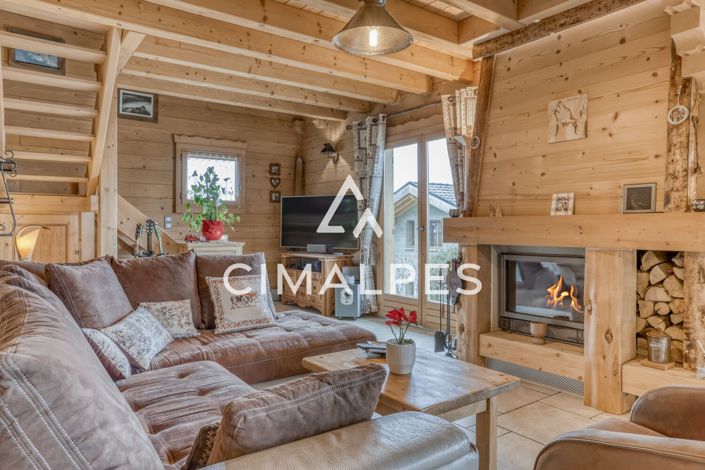 Image No.2-3 Bed House for sale