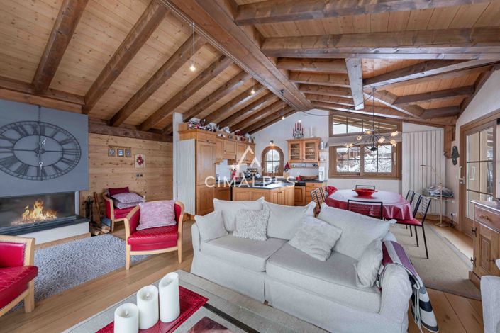 Image No.3-Appartement de 4 chambres à vendre à Courchevel