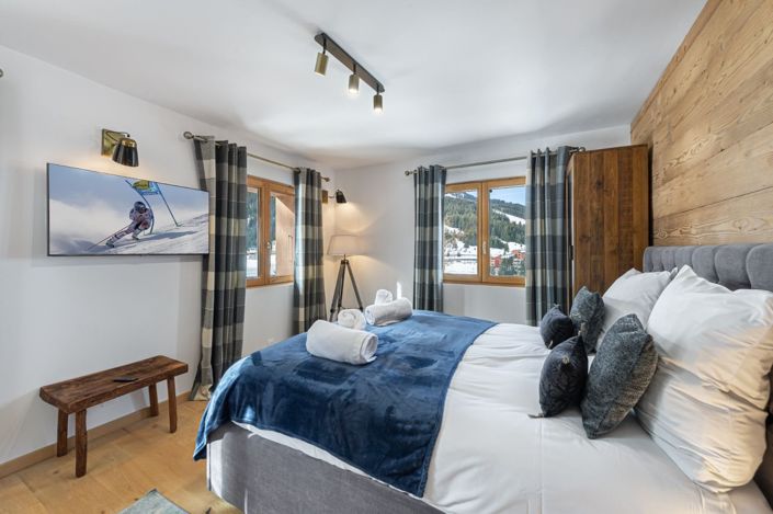 Image No.7-4 Bed House for sale