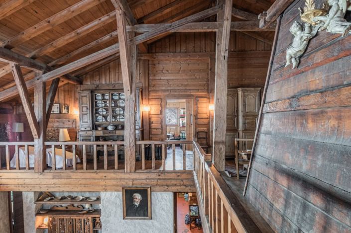 Image No.6-6 Bed Property for sale