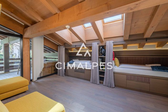 Image No.10-5 Bed House for sale
