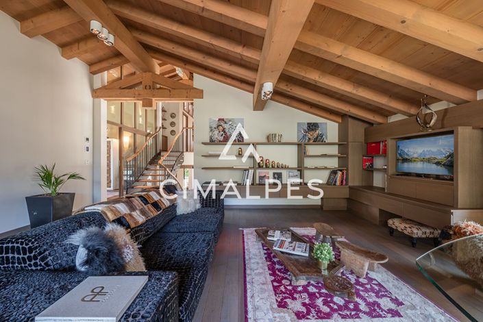 Image No.13-5 Bed House for sale