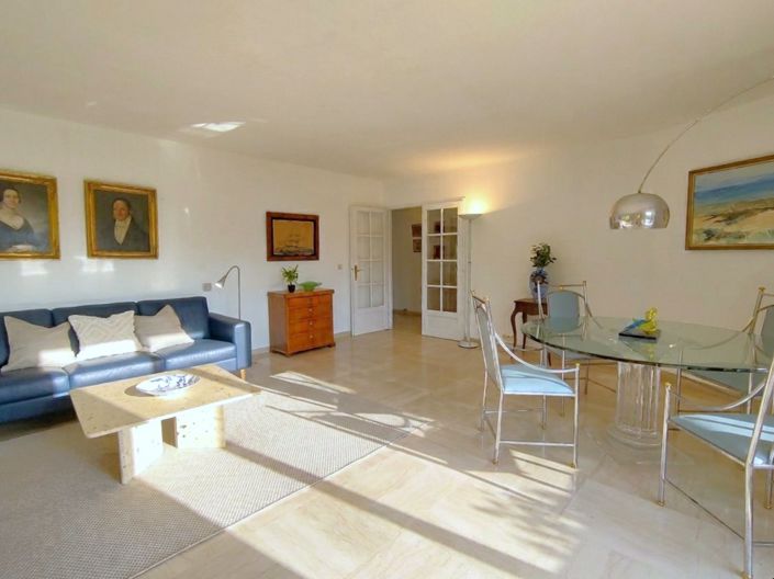 Image No.5-3 Bed Apartment for sale