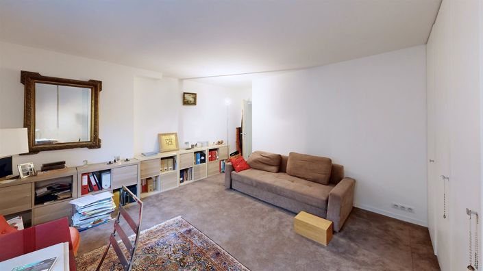 Image No.22-Propriété de 4 chambres à vendre à Saint-Cloud