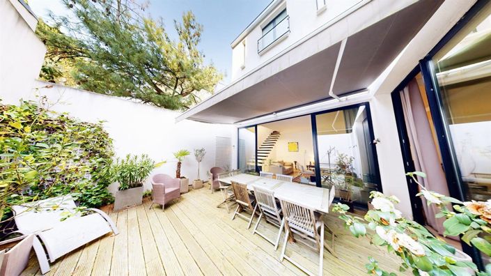 Image No.4-Propriété de 4 chambres à vendre à Saint-Cloud