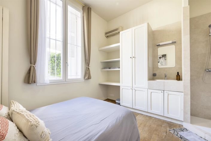 Image No.15-5 Bed Apartment for sale