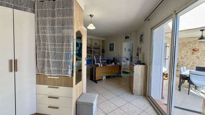 Image No.11-4 Bed House for sale