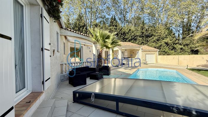 Image No.18-4 Bed House for sale