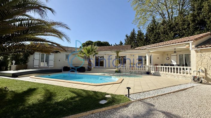 Image No.2-4 Bed House for sale