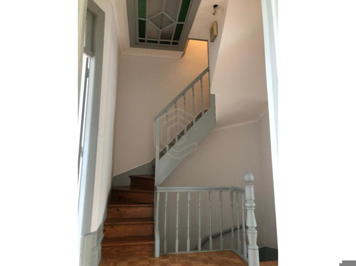 Image No.11-3 Bed House for sale