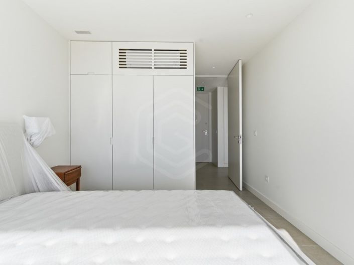 Image No.14-3 Bed Apartment for sale