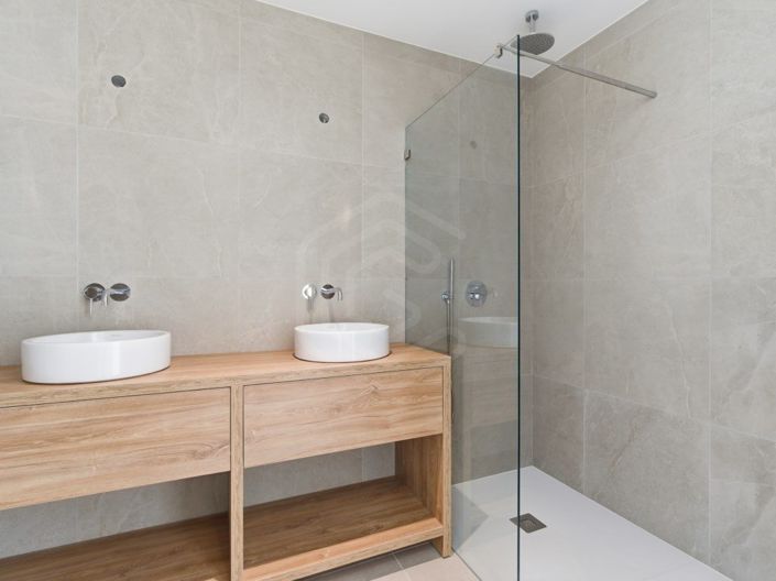 Image No.9-3 Bed Apartment for sale