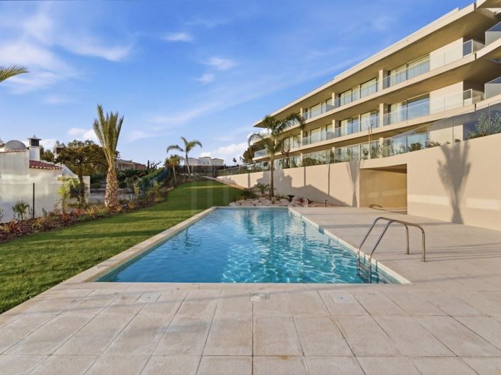 Image No.32-2 Bed Apartment for sale