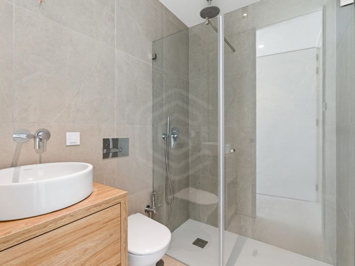 Image No.13-2 Bed Apartment for sale