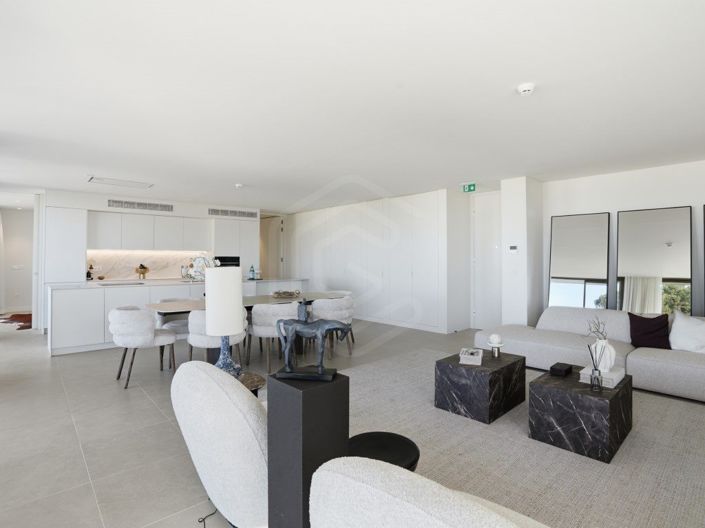 Image No.11-3 Bed Apartment for sale