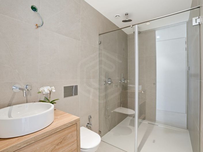 Image No.17-3 Bed Apartment for sale