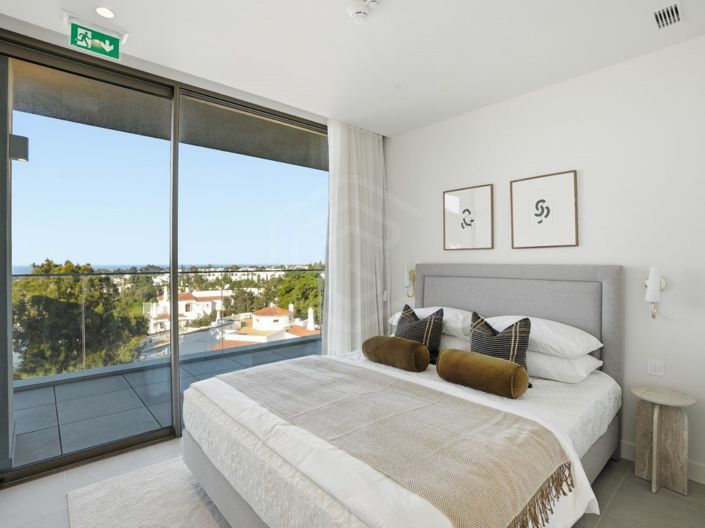 Image No.21-3 Bed Apartment for sale